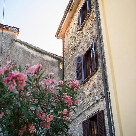 Ferienwohnung Borgo Antico - Torre Pugliola Lerici Exterior foto